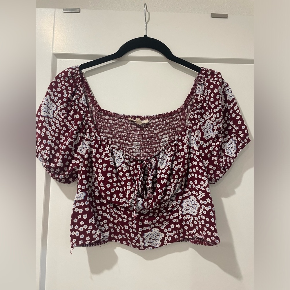 Pacsun flower puff sleeve top
